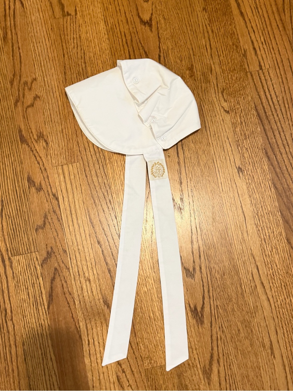 The Beaufort Bonnet Company White Kids Bonnet with Long Ties